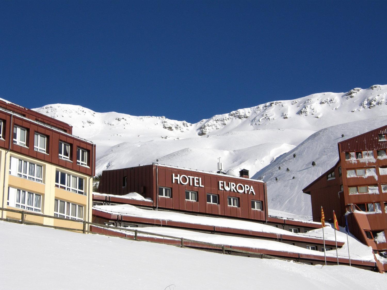 Hotel Europa Astun Exteriér fotografie